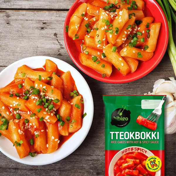 MHD:20.12.2024 Bibigo Tteokbokki Pouch Hot & Spicy Rice Cake 360g
