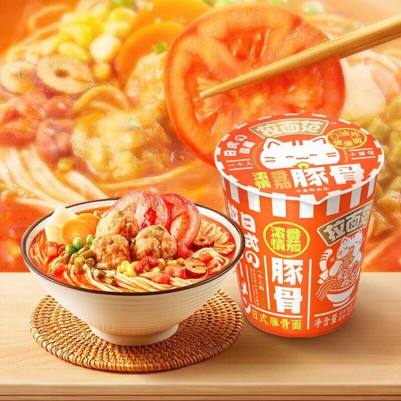 Becher JinMaiLang LaMianFan Instant Nudeln, Tomato Tonkotsu Flavor 104 g