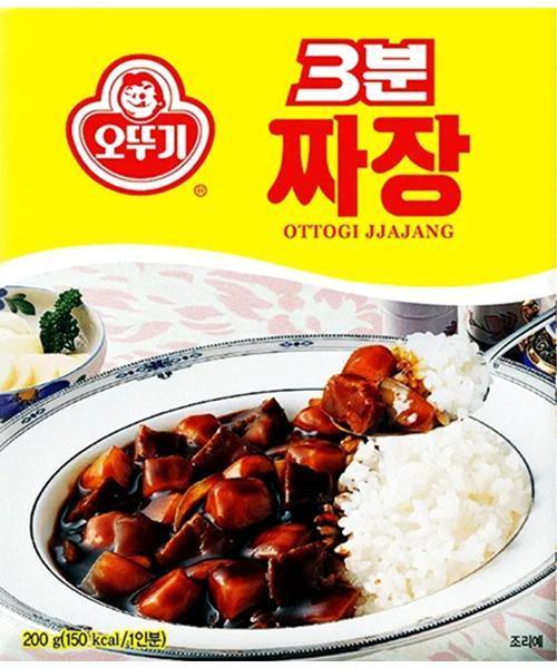 OTTOGI JjaJang Schwarzbohnenpaste 3 Min. 200 g